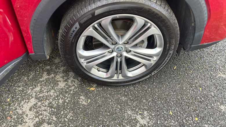 MG Hs 1.5 T-GDI Exclusive 5dr Petrol Hatchback